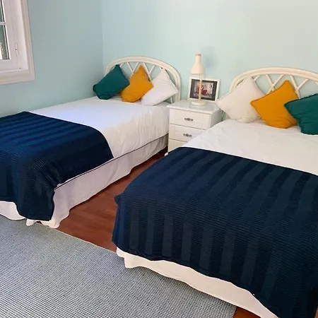 度假居 Lakeside Rest *