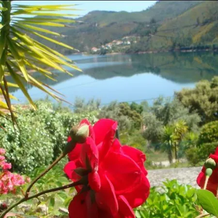 Lakeside Rest 度假居 Ferreira do Zêzere