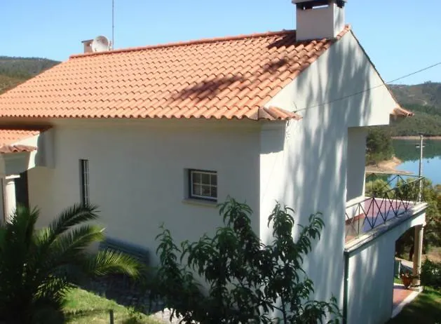 Lakeside Rest Vakantiehuis *