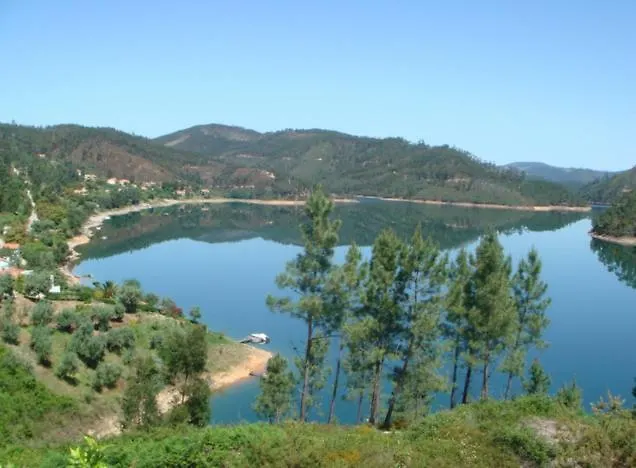 Lakeside Rest 페레이라도제제레